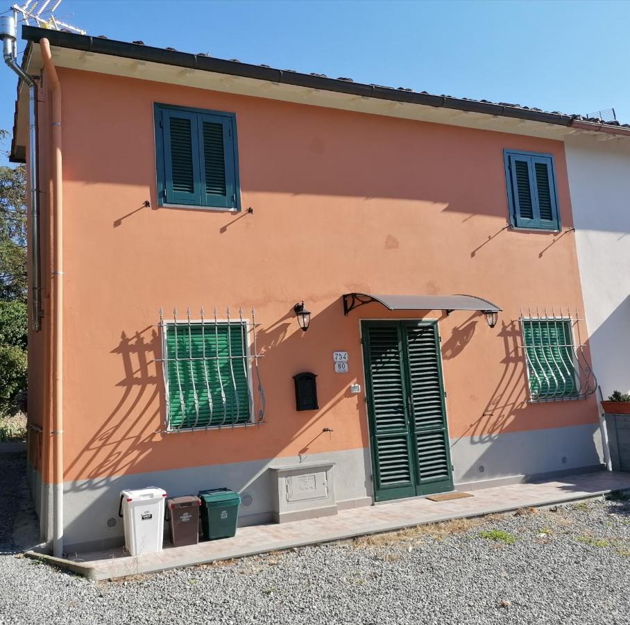 La Casina Da Lilli Βίλα Λούκα Εξωτερικό φωτογραφία